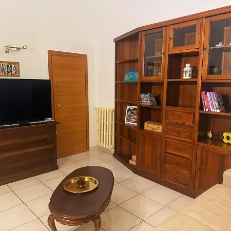 Olly E Honda Guest House-comfort Nel Cuore Di דירה